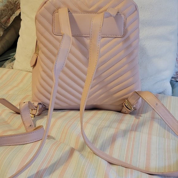 Steve Madden blush-pink vegan-leather back pack - Picture 3 of 6